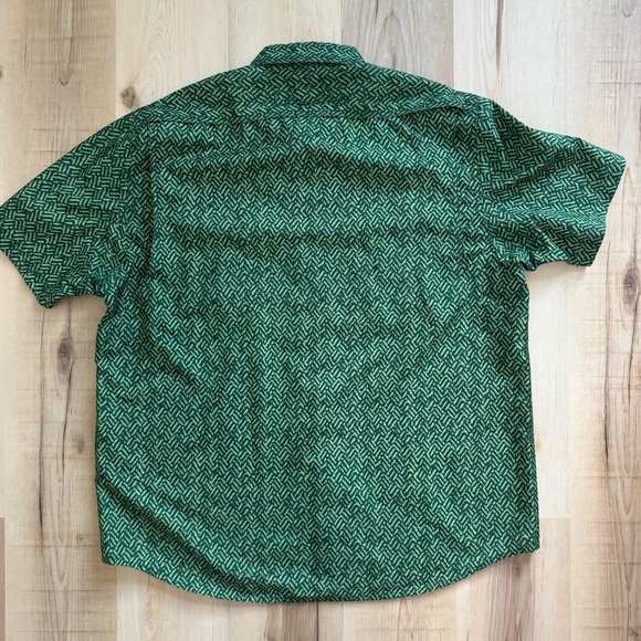 Duluth Trading Short Sleeve Vented Fishing Shirt Green XL - Picture 5 of 6